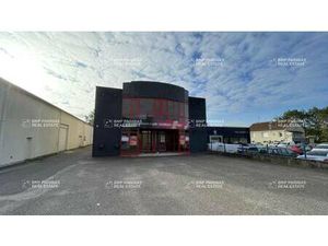 Local d'activités à louer