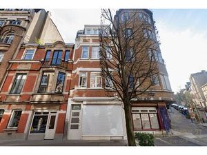 Maison à vendre avec 4 chambres   Forest (VBD57591)