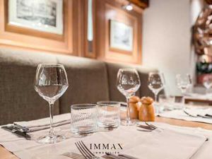 Restaurant renommé dans un emplacement privilégié à Ostende