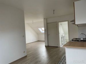 T2 centre ville de Sens