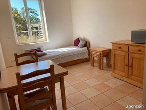 Studio meublé proche Orléans