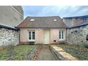 Location maison  m² T-2 à Gif-sur-Yvette  1 265 €
