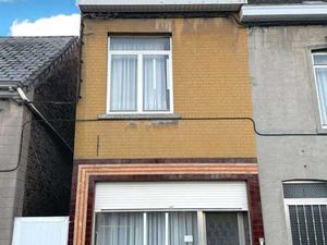 MAISON A RENOVER AVEC TERRASSE EXPOSEE OUEST