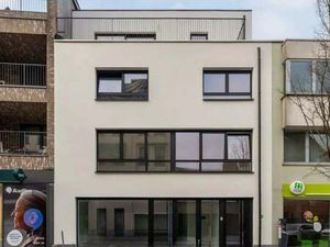 Bien professionnel à louer à Mol € 1.950 (LHWCP) - The Real Estate Company | Zimmo