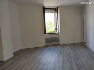 ⭐ Mazamet - T2 de 35 75 m² - lumineux ⭐