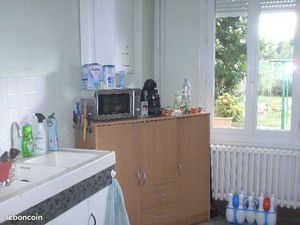 Yvré l'Evêque maison de bourg 2 chambres