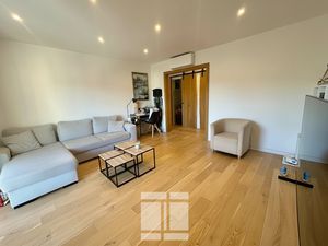 Vente appartement 3 pièces 82.7 m² à Ajaccio (20000)  325 000 €