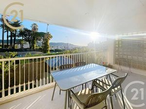 Appartement F3 à vendre - 3 pièces - 93 69 m2 - Cannes - 06 - PROVENCE-ALPES-COTE-D-AZUR
