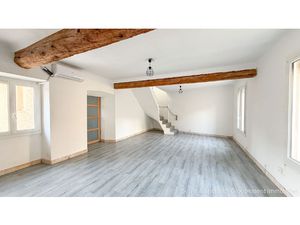 Caderousse centre  Duplex de 115 m2 avec terrasse 3 chambr