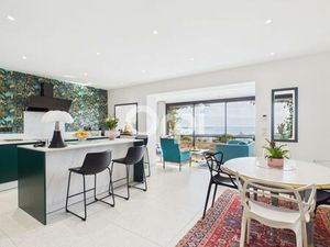 VUE MER - SÉCURISÉ - LOGGIA TERRASSE - PISCINE - CAVE - GARAGE