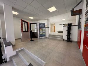 Local Commercial à vendre