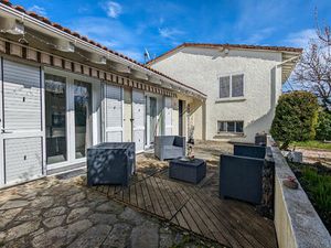 Maison Aurillac - Baradel - Demi sous-sol - 4 chambres - Piscine