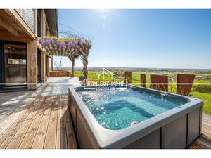 Maison contemporaine - 9 pièces - Socourt - 207 m2