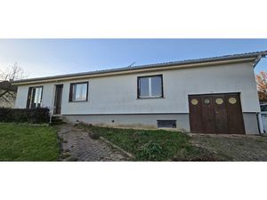 Ancienne maison de village de plain-pied à rénover