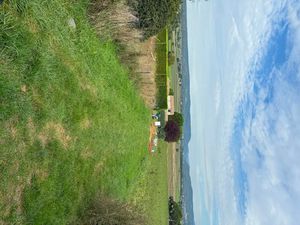 Vente terrain 1130 m² à Dauphin (04300)  125 000 €