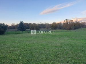 Terrain Labastide Saint Pierre 932 m2