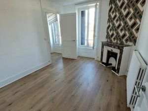 Loue appartement ANCIEN RENOVé 51 m2 villefranche centre