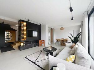 Le service location de la Maison BARNES vous propose ce bien :