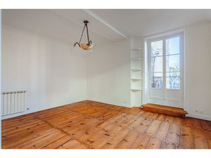 À VENDRE Appartement de charme au coeur de Saint-Jean-de-Lu