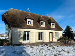 Maison de 140 m² sur Montreuil l'Argillé