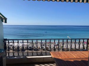 Vente appartement 2 pièces 42 m² à Menton (06500)  515 000 €