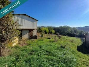 Vente immeuble 65 m² Carlus (81990)