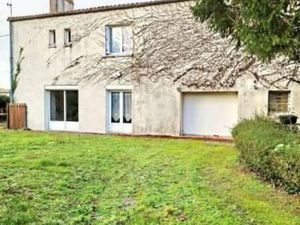 Vente Maison à La Chapelle Basse Mer (44450) : à vendre / 106m² La Chapelle Basse Mer