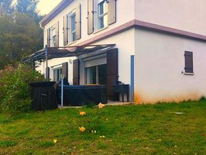 Villa récente T4 en duplex de 125 m² sur terrain clos de 1 200 m²