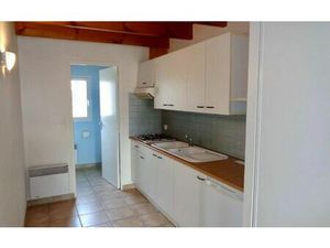 Location appartement  m² T-1 à Périgny  436 €