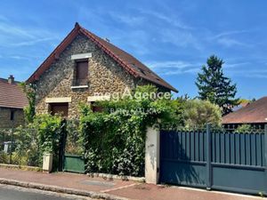 Vente maison 6 pièces 78 m² à Chatou (78400)  679 000 €