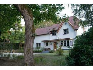 Charme et Raffinement au Cœur d’un Quartier Prisé