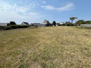 Vente terrain à batir à Plouhinec (29780)  73 400 €