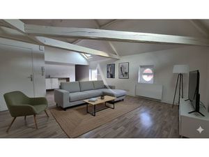 Courdimanche village  3 pièces de 70 m2.