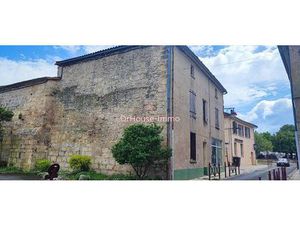 Exceptionnel Immeuble à Potentiel à La Couronne