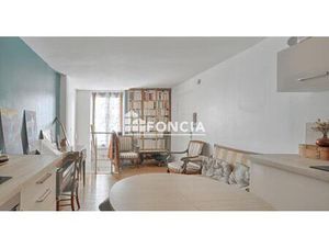 MOULIN VERT / ALESIA : STUDIO de 21m2 avec CHAMBRE EN SOUSPLEX