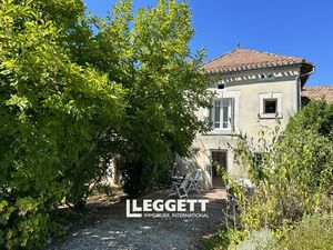 Maison 5 pièce(s)  SAINT-SULPICE-DE-ROUMAGNAC