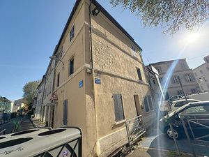 Appartement Avignon 2 pièce(s) 439m2