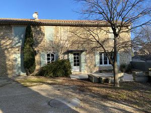 Maison de 90 19 m² à Saint-Remy-De-Provence