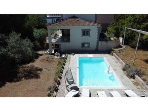 À vendre Propriétée hyper centre Mezzavia