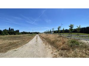 Vente terrain 430 m² à Cavaillon (84300)  140 000 €