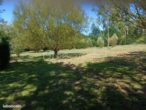 Terrain 8 163 m² Niherne