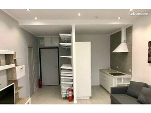 Studio 1 pièce 16 m²