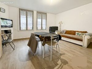 Appartement Studio à REVIN en location