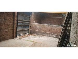 Grange pour stockage ou hivernage