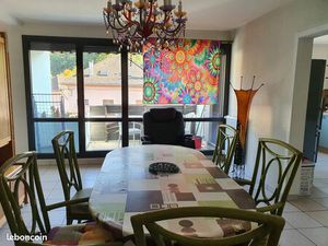 Loue appartement meublé centre ville de Pontcharra (38)