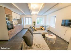 F2 meublé de 50 m² Botans