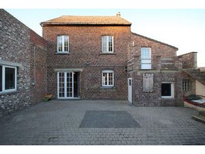 Maison à louer à Rue Tige Jacquette 9 Avin (VBD58169)