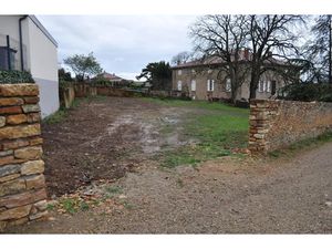 Vente terrain à batir à Lachassagne (69480)  153 000 €