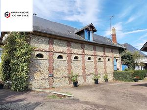 Vente locaux professionnels 6 pièces 270 m² à Lisieux (14100)  495 000 €