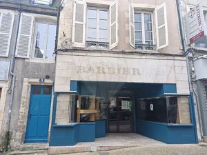 Vente locaux professionnels 270 m² à Nevers (58000)  162 000 €